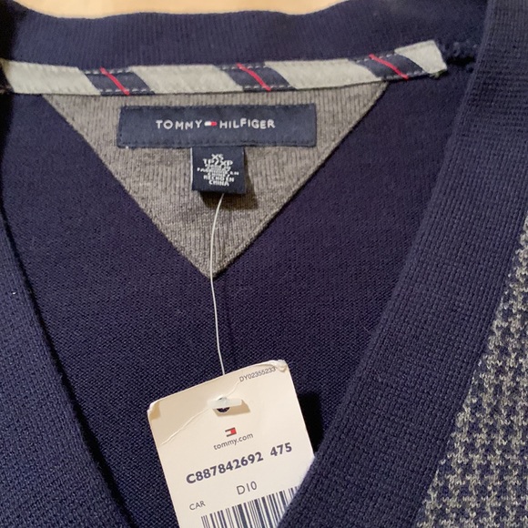 Men’s Tommy Hilfiger Cardigan - Picture 4 of 6